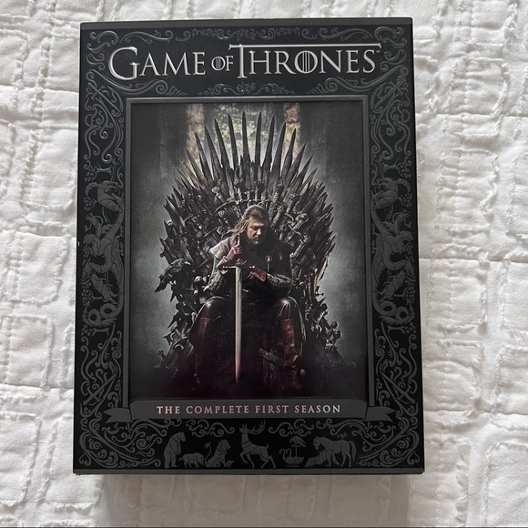 Game of Thrones Complete First Season Boxed Set Of DVD’s Excellent Condition - Picture 1 of 10